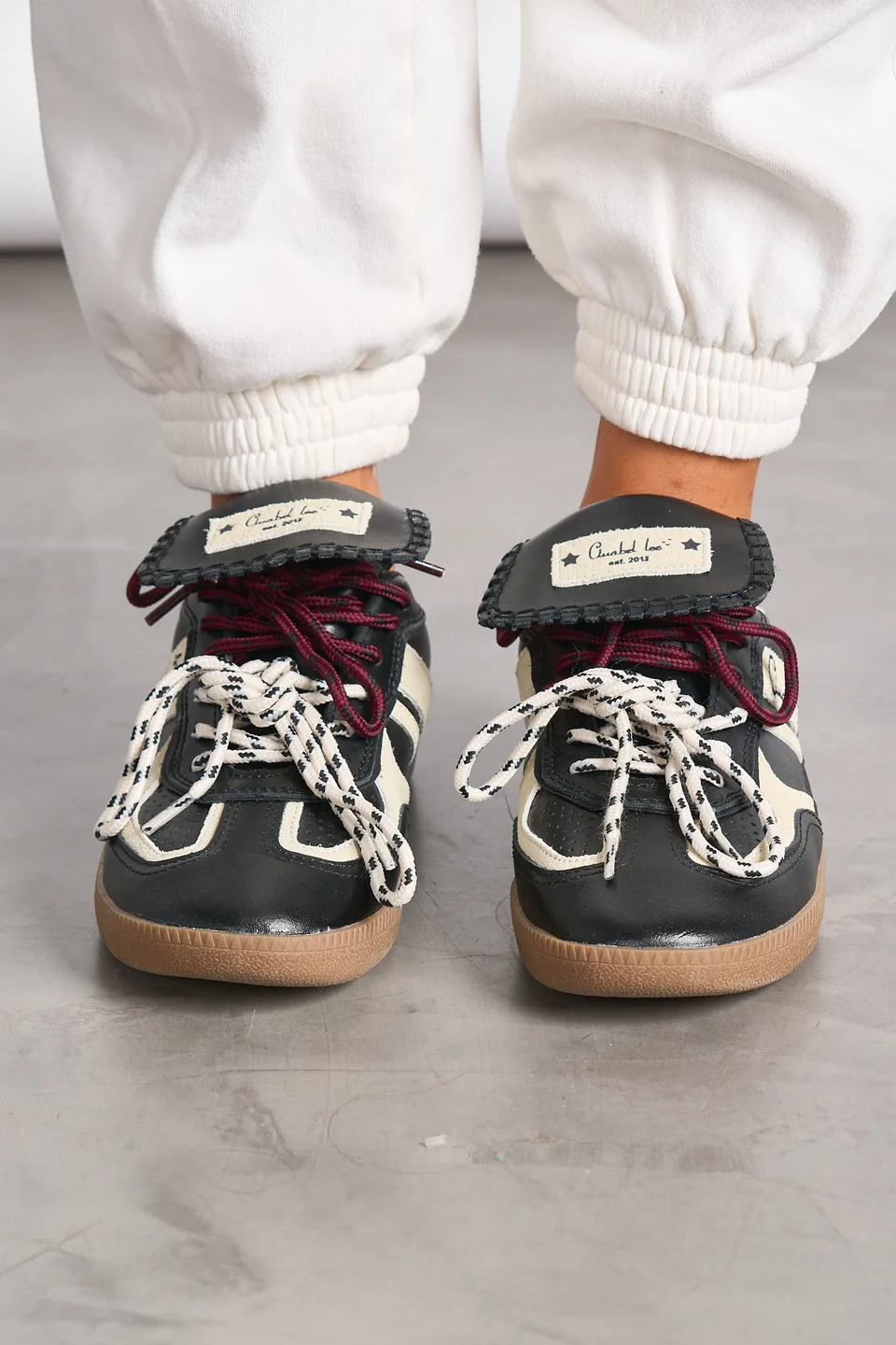 SNEAKERS SEATTLE